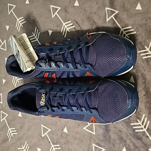ASICS Cross country / track shoes NWT